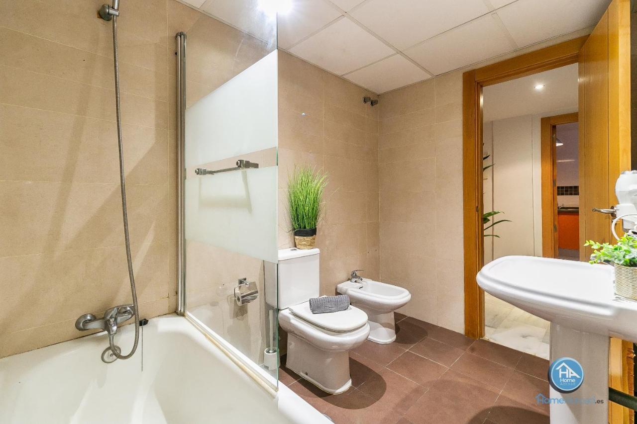 Malaga Boutique Stay - Carlos Haya Area With Parking Exteriér fotografie